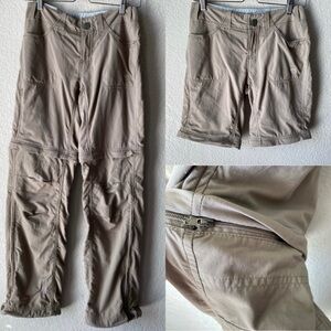 Mountain Hardwear Khaki Cargo Pants to Shorts Size 4 Hiking Outdoor Convertible